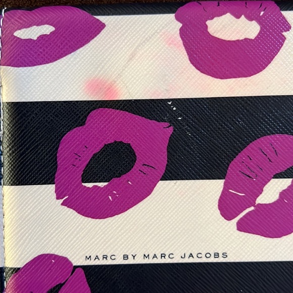 Laptop Sleeve from Incase X Marc by Marc Jacob’s - Picture 7 of 7